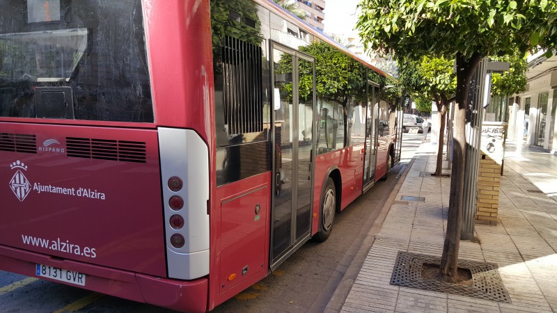 Nuevos autobuses en Alzira