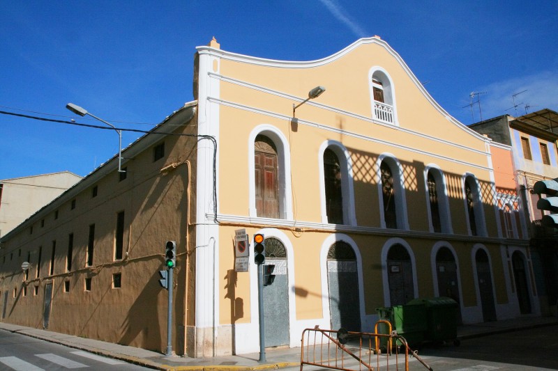 Fachada del edificio Teatro El Siglo