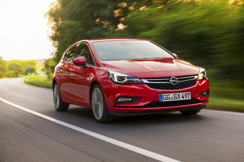 El nuevo Opel Astra es más ligero, pesa 200 kilos menos