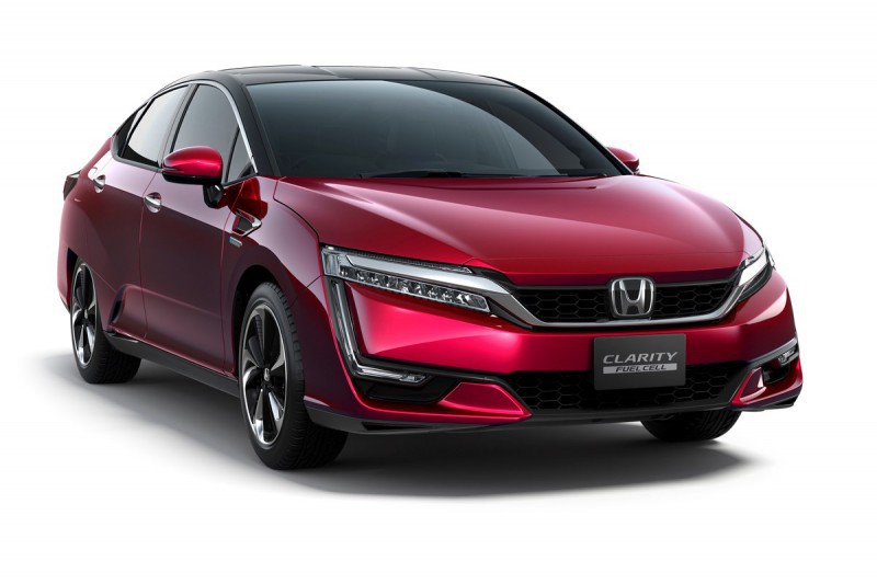 Honda empieza a comercializar el Clarity Fuel Cell en Japón