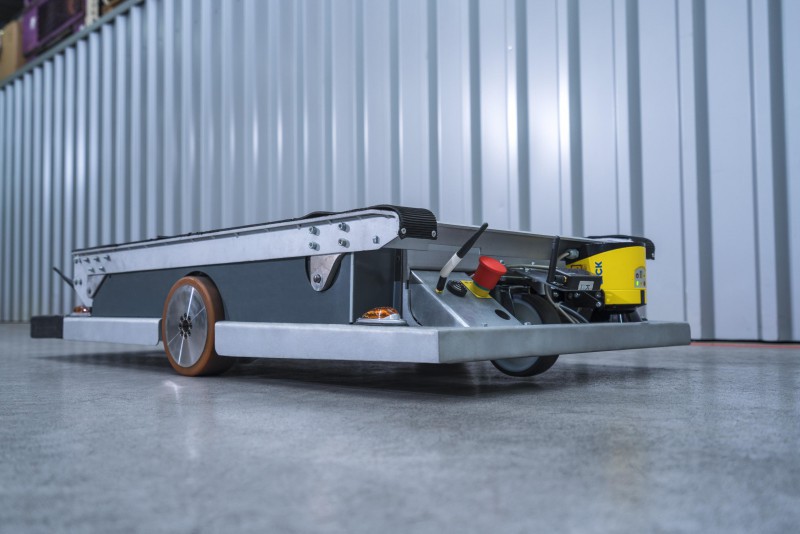 BMW Group introduce los robots autónomos en su logística