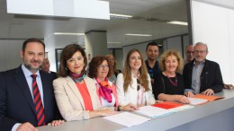 Ana Botella lidera la lista del PSPV por Valencia