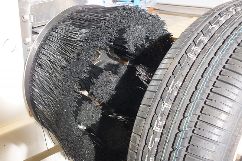 El nuevo cepillo lava-ruedas desarrollado por ISTOBAL