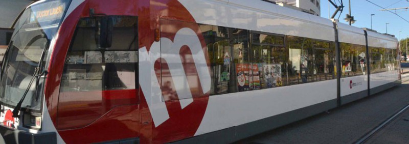 Ferrocarrils de la Generalitat lanza la campaña preventiva 'El Mòbil, quan toque'