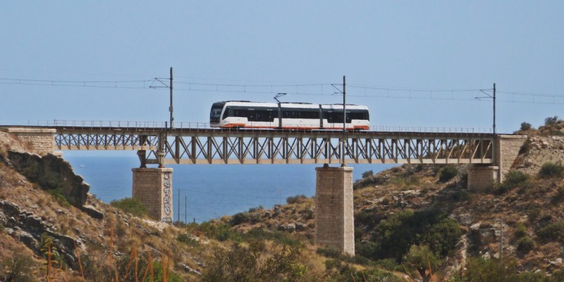 FGV licita las obras de rehabilitación y reparación del viaducto del barranco de Aguas de la Línea 1 del TRAM de Alicante en El Campello