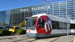 Metrovalencia ofrece servicios especiales de tranvía a Feria Valencia para acudir a Hábitat