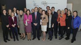 CaixaBank reconoce la trayectoria empresarial de las mujeres directivas en España