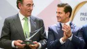 Iberdrola recibe en México el ‘Premio Nacional de Calidad’ en Energía Enrique Galán y el Presidente de México Enrique Peña Nieto