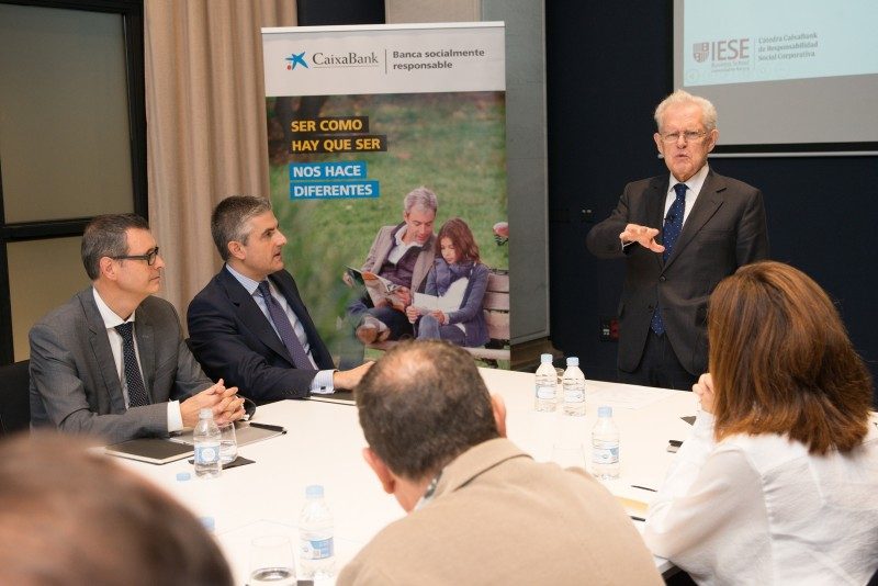 CaixaBank banca privada reúne a clientes de la Comunitat Valenciana para profundizar en el proyecto filantrópico y RSC