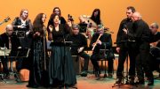 El festival Arrels de Torrent llena el Auditorio en el concierto de clausura