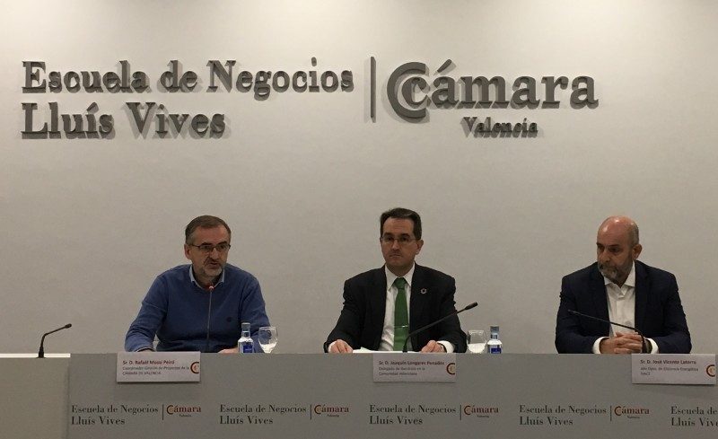 La Cámara de Comercio de Valencia, el IVACE e Iberdrola organizan una jornada sobre autoconsumo y movilidad eléctrica